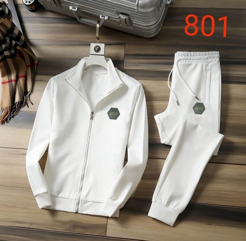 Gucci Men's Suits 442